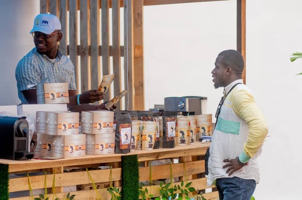 Café La Kinoise's team at  a fair in Congo.